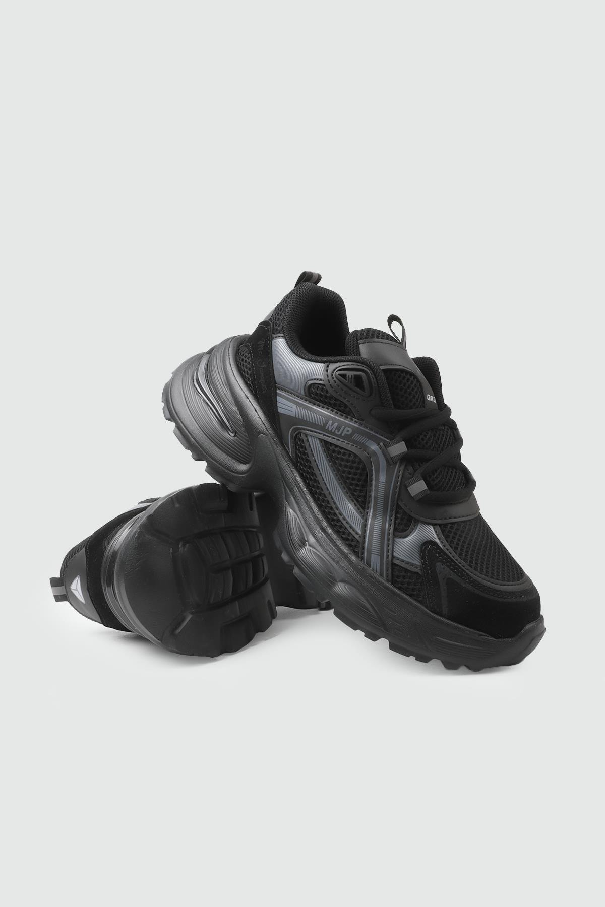 Yüksek Taban Bağcıklı Siyah Kadın Spor Ayakkabı MC JAMPER 2323 Kadın Günlük Spor Ayakkabı Jamper MC JAMPER 25Y 2323 ZEN SPOR