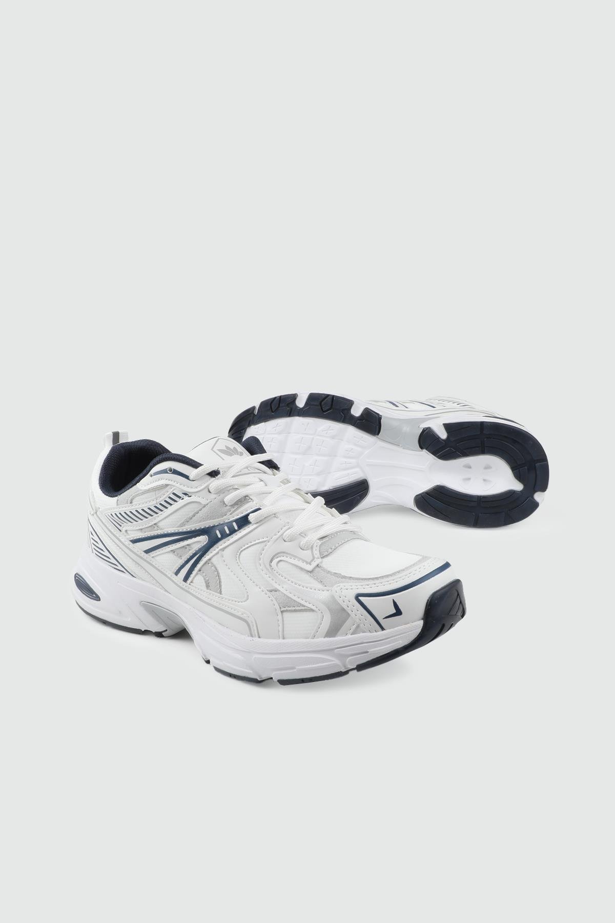 Yüksek Tabanlı Rahat Nefes Alır Beyaz Laci Kadın Spor Ayakkabı FLET 359 CİLT KADIN 25K Kadın Günlük Spor Ayakkabı FLET FLET 359 CİLT KADIN 25K