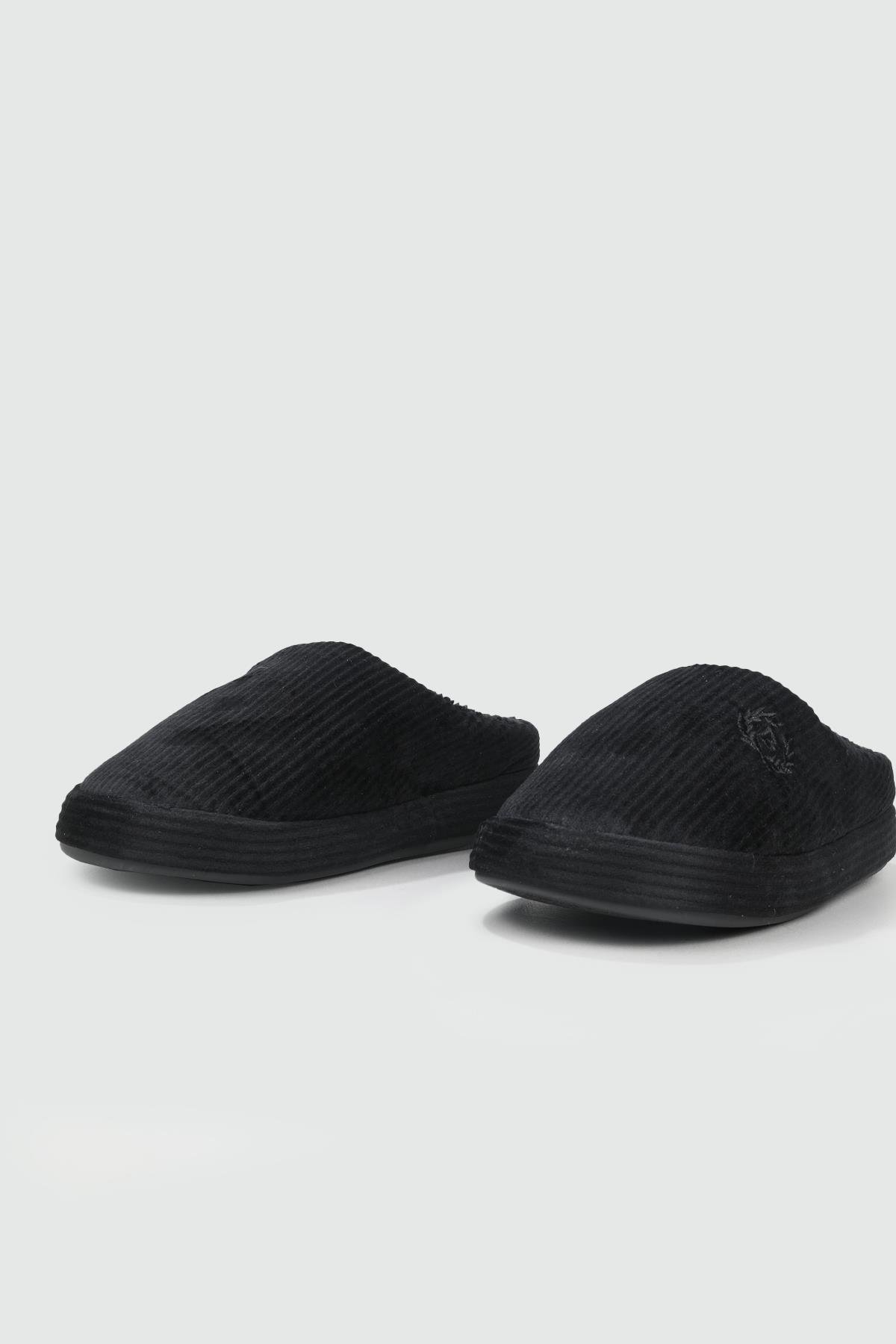 Yumuşak Peluş Ev İçi Siyah Erkek Terlik FİTİLLİ Erkek Terlik Beınsteps Beinsteps ENS Fitilli 22k