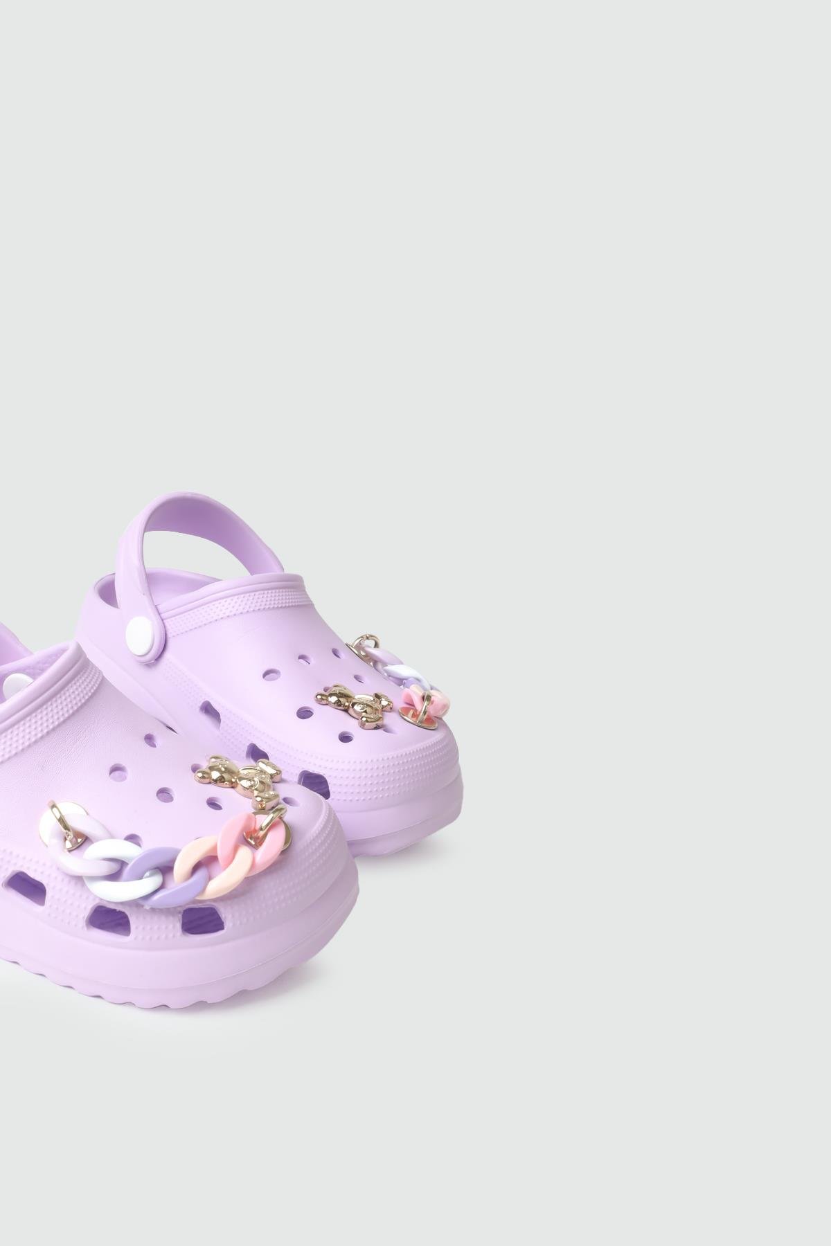 Zincirli Kalın Taban Lila Çocuk Terlik PİENN 42002 Kategorisiz Pienn PİENN 42002 PATİK EVA TERLİK