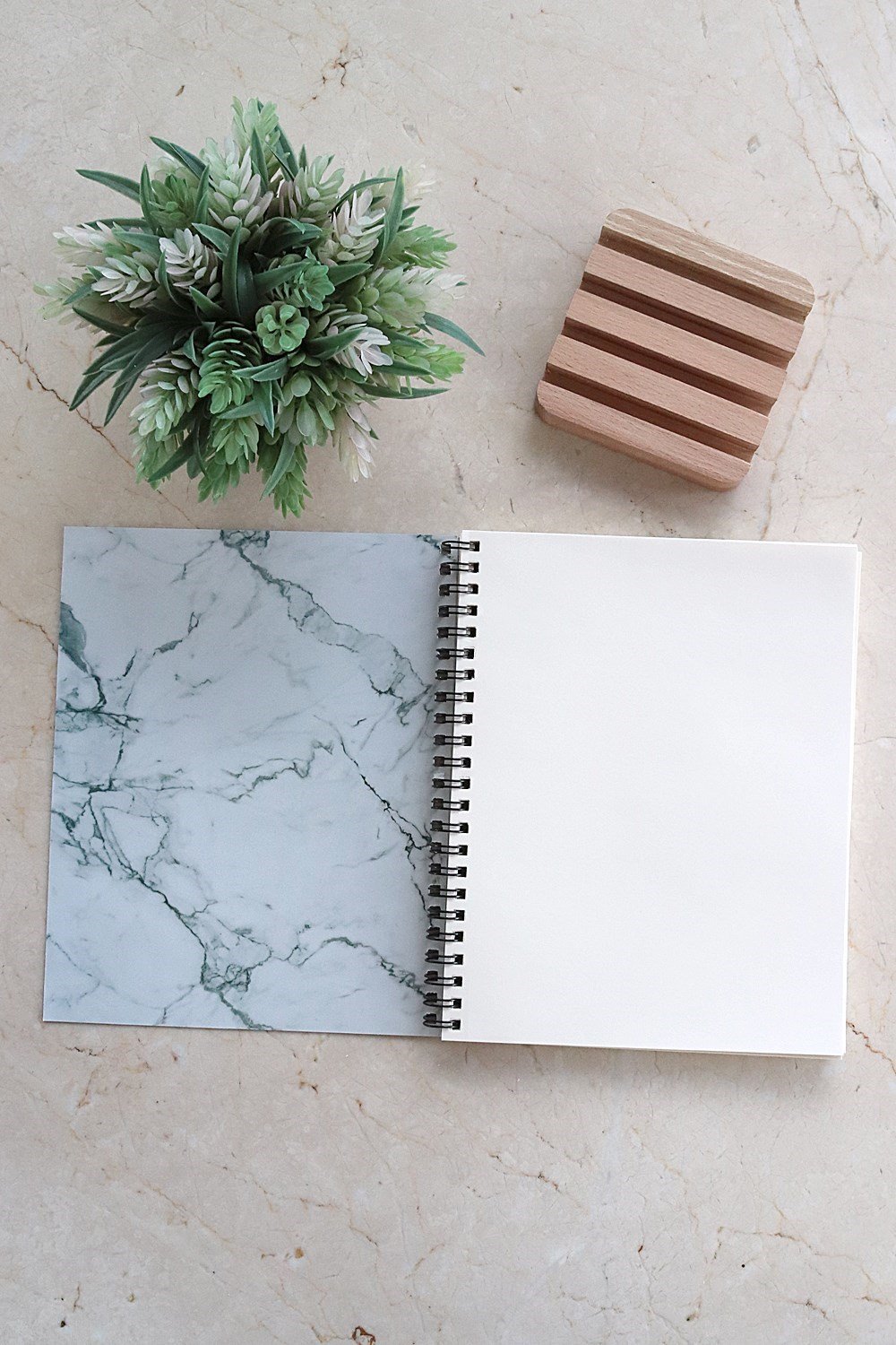 Beyaz Mermer Spiralli Defter