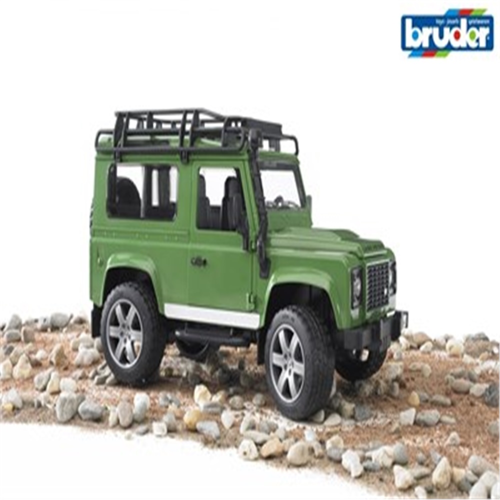 BRUDER LAND ROVER ARAZİ ARACI