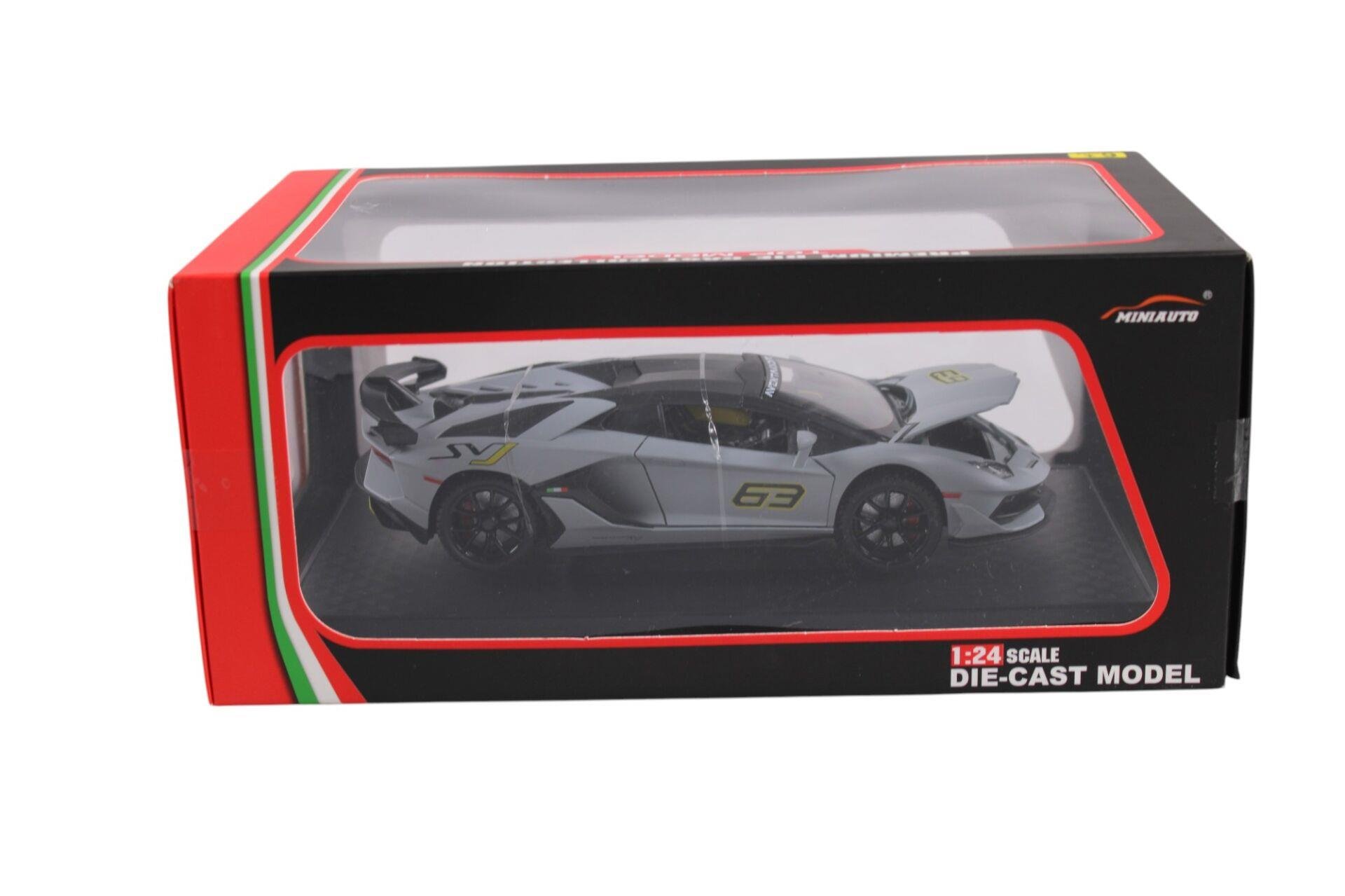 LAMBORGHINI 1:24 ISIKLI SESLI KUTULU DC24303 Diğer KZL DC24303