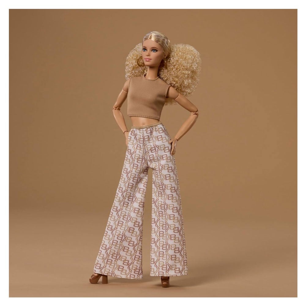 BARBIE SIGNATURE BARBIE BASICS MODEL 07 JJX26 Diğer JJX26