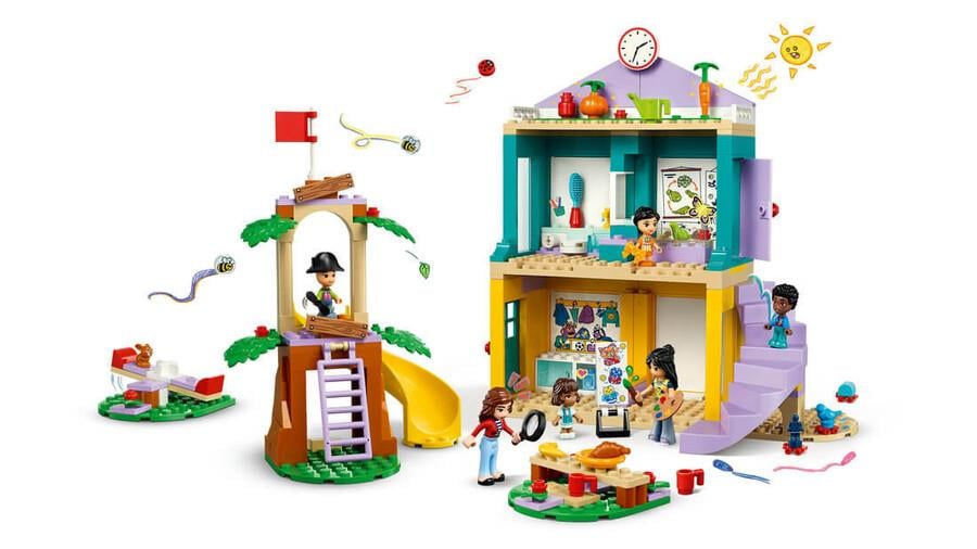 LEGO FRIENDS HEARTLAKE CITY ANAOKULU 42636 Diğer LGF42636