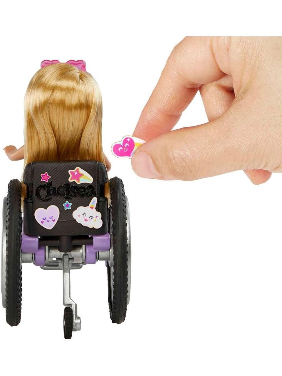 BARBIE CHELSEA BEBEK VE TEKERLEKLI SANDALYE HGP29 Diğer HGP29