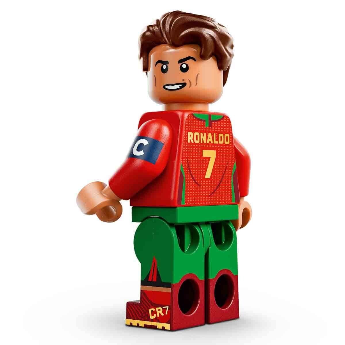 LEGO EDITIONS CRISTIANO RONALDO UNUTULMAZ FUTBOL ANLARI 43012 Diğer LFF43012