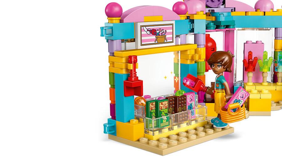 LEGO FRIENDS HEARTLAKE CITY SEKERCI DUKKANI 42649 Diğer LGF42649