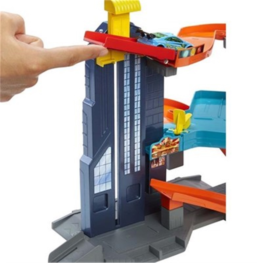 Hot Wheels Speedtropolis Garaj Oyun Seti CDL36