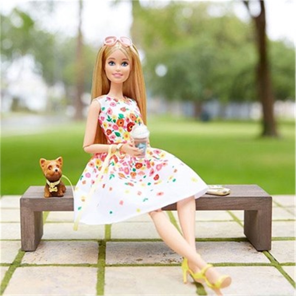 Barbie Gecenin Büyüsü Modelleri DVP54