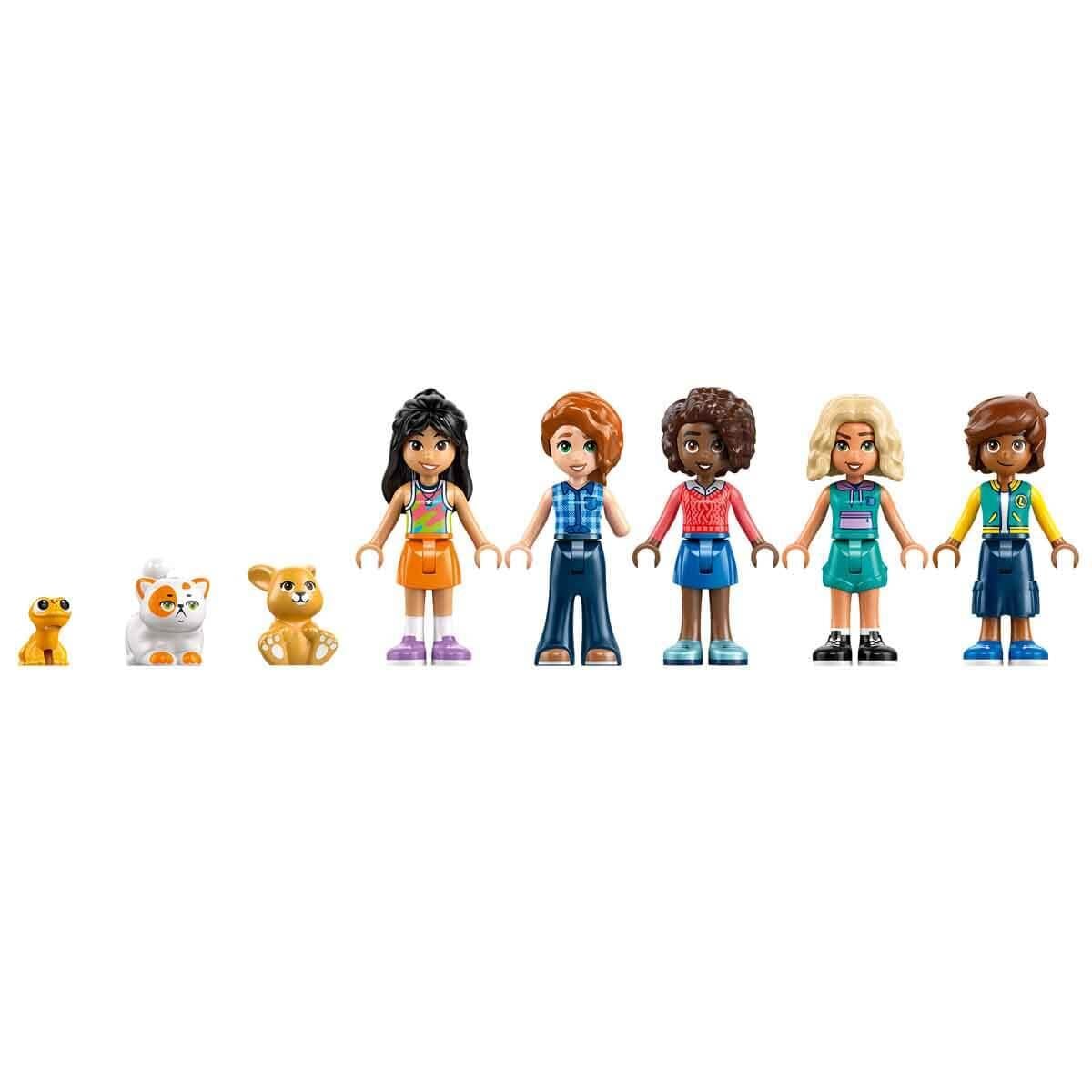 LEGO FRIENDS HEARTLAKE SEHRI FRIENDS KULUP EVI 42689 Diğer LGF42689