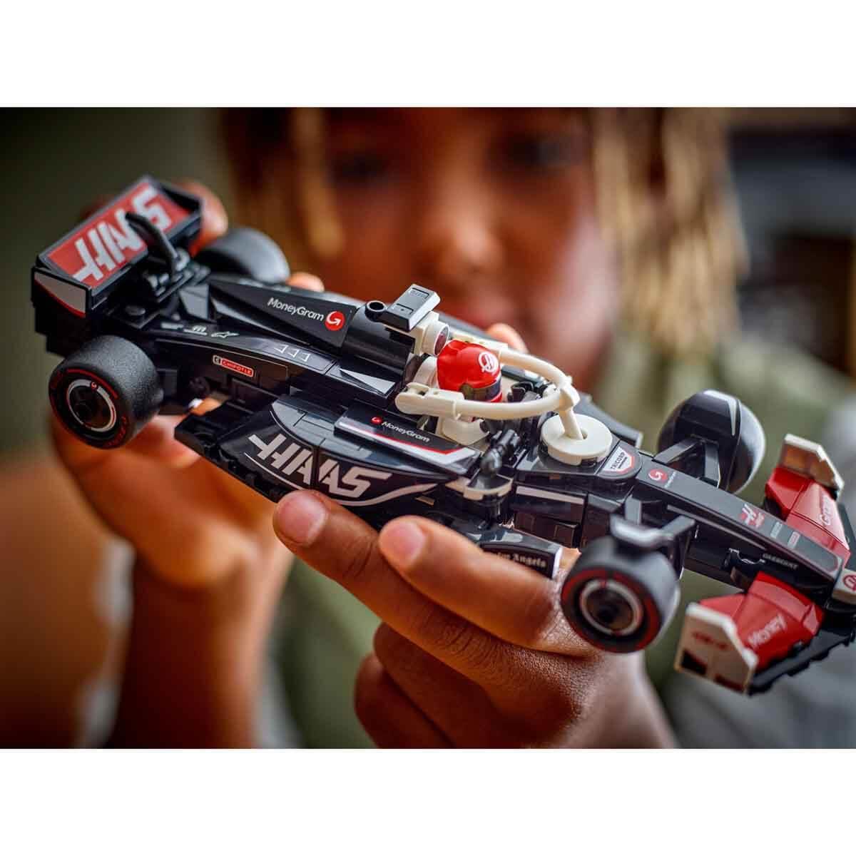LEGO SPEED CHAMPIONS MONEYGRAM HAAS F1 TEAM VF-24 YARIS ARABASI 77250 Diğer LSR77250