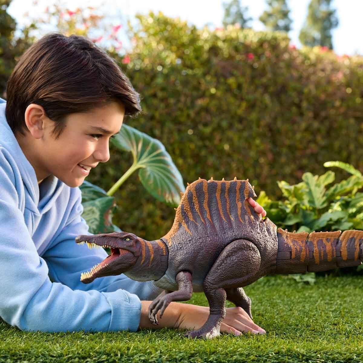 JURASSIC WORLD SESLI SPINOSAURUS FIGURU 55 CM HGB56 Diğer JGB56