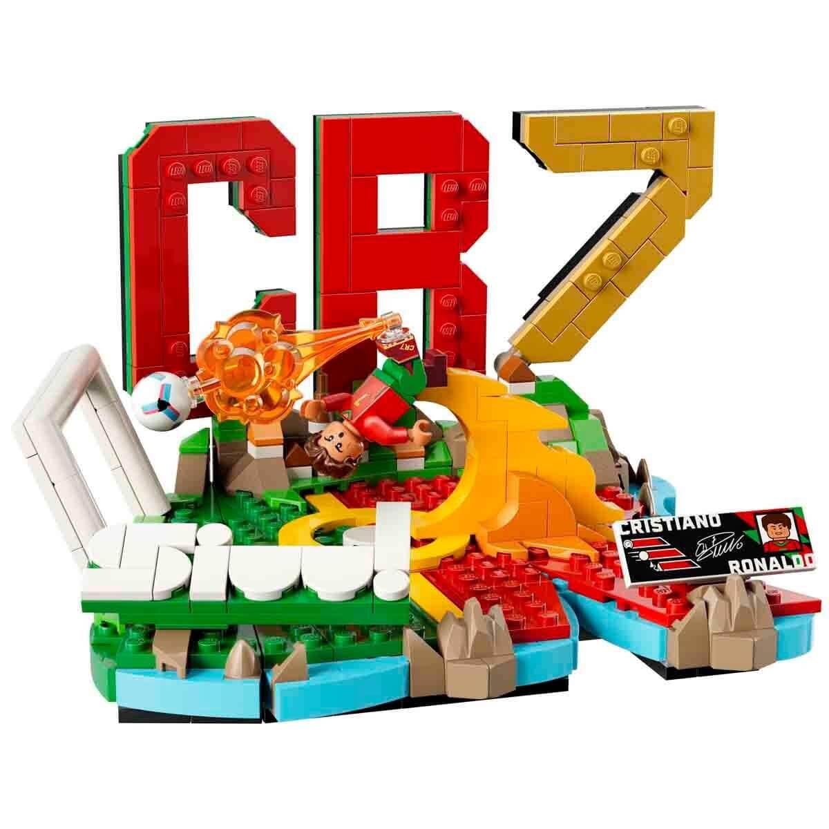 LEGO EDITIONS CRISTIANO RONALDO UNUTULMAZ FUTBOL ANLARI 43012 Diğer LFF43012