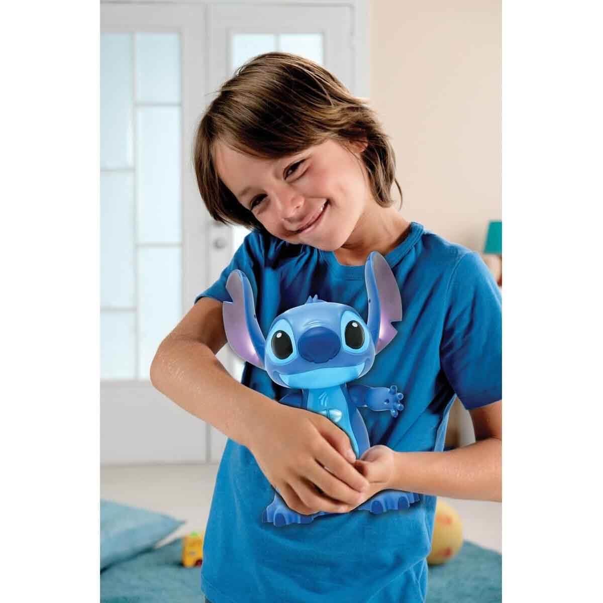 DISNEY STITCH SESLI VE ISIKLI UZAKTAN KUMANDALI INTERAKTIF ROBOT S00011804 Diğer S00011804