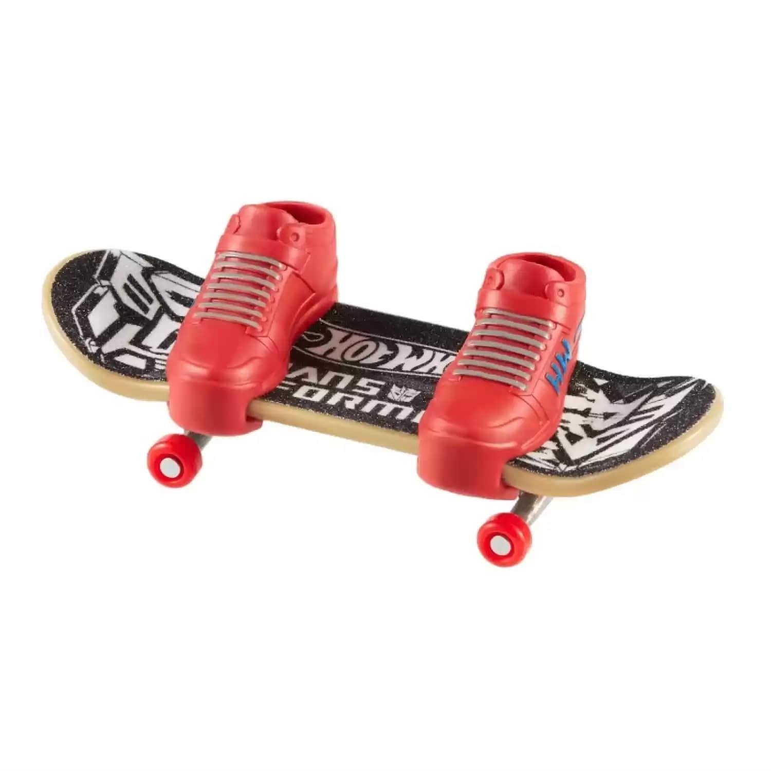 HOT WHEELS SKATE PARMAK KAYKAY VE AYAKKABI PAKETLERI OPTIMUS HMY18-HVK40 Diğer HVK40