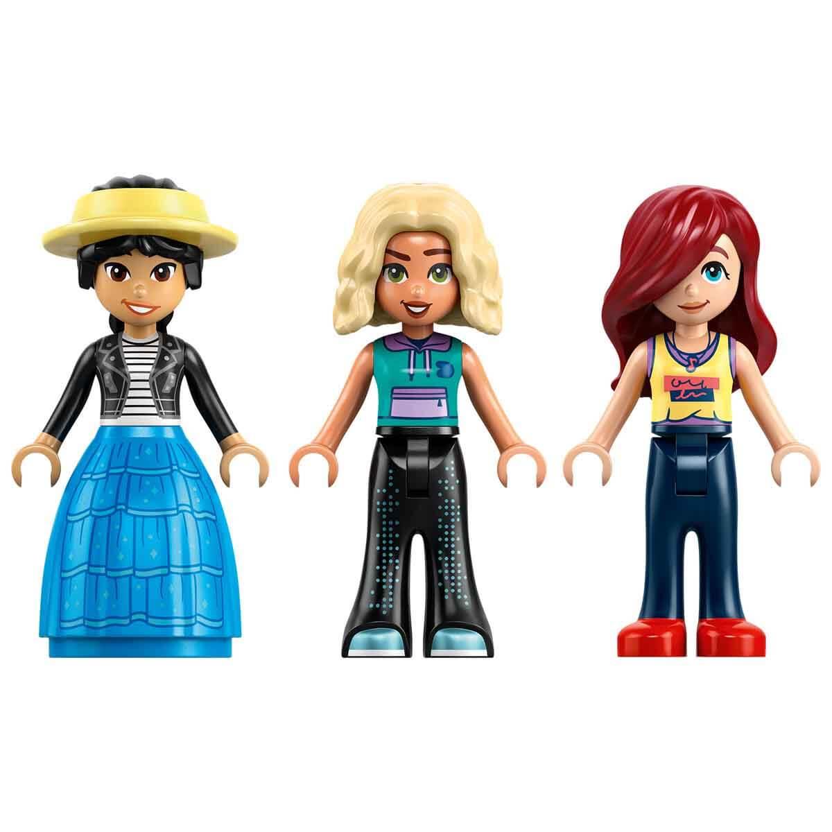 LEGO FRIENDS HEARTLAKE SEHRI DEFILESI 42685 Diğer LGF42685