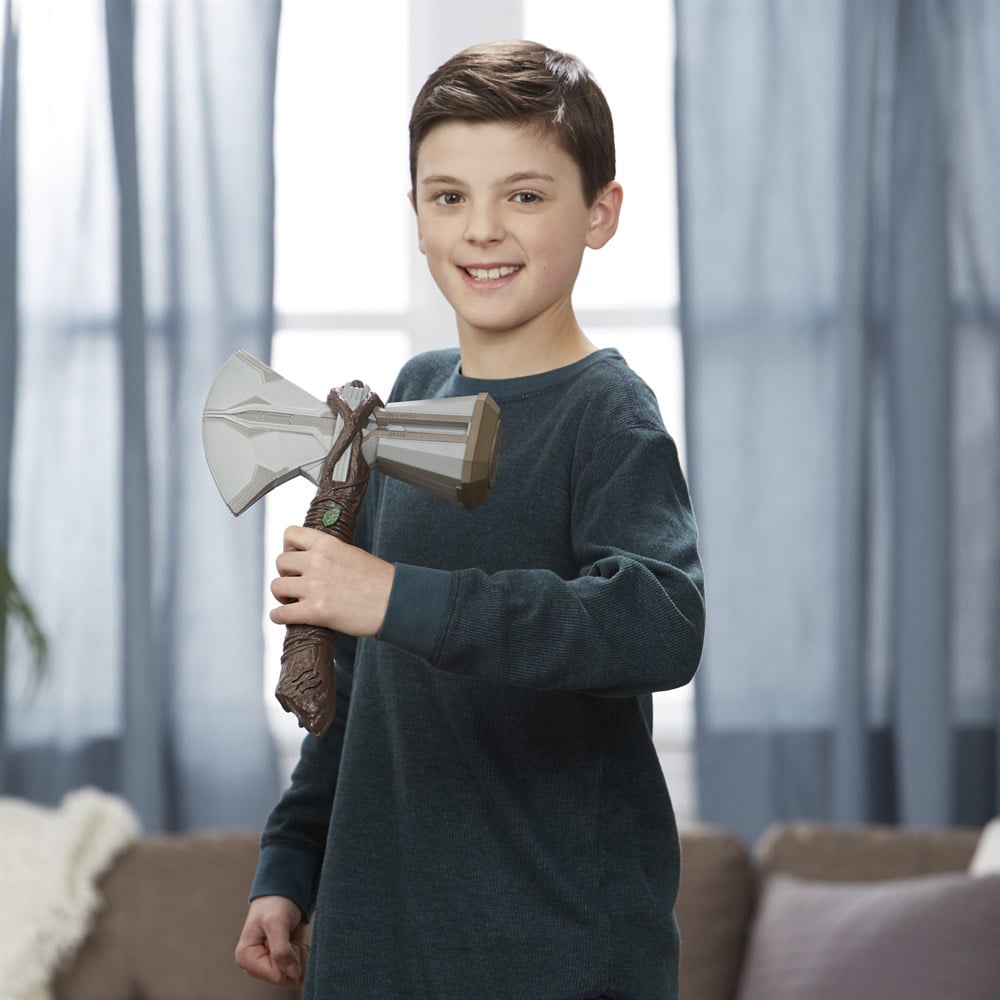 Avengers Thor'un Elektronik Çekici E0617 Avengers E0617