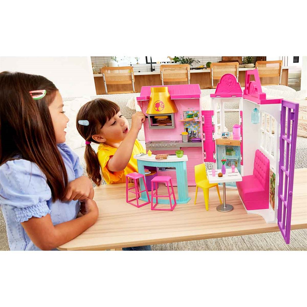 Barbie'nin Muhteşem Restoranı Oyun Seti GXY72  Barbie GXY72