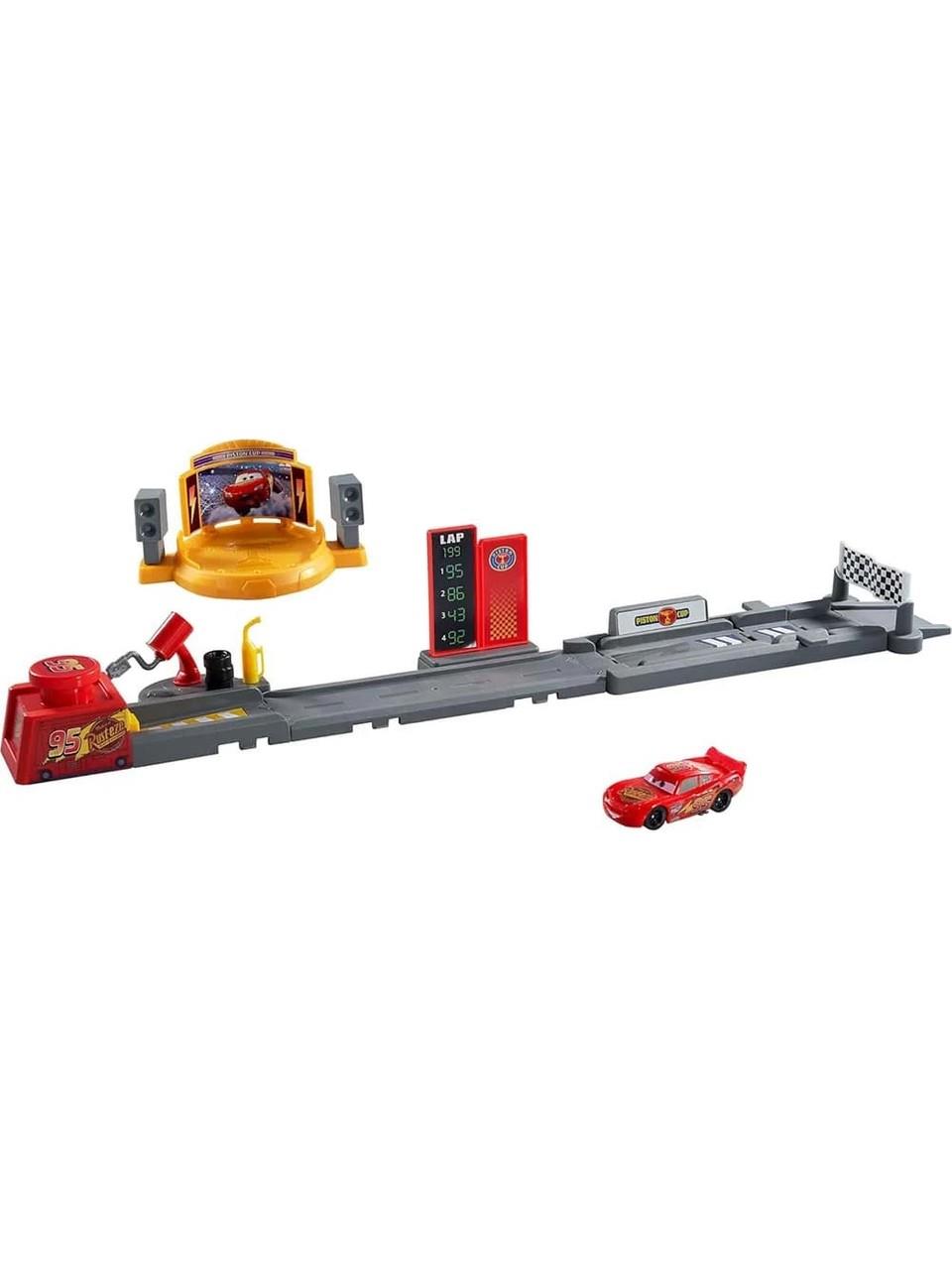 Disney Cars Macaraya Başlangıç Oyun Seti JDJ02 Cars JDJ02