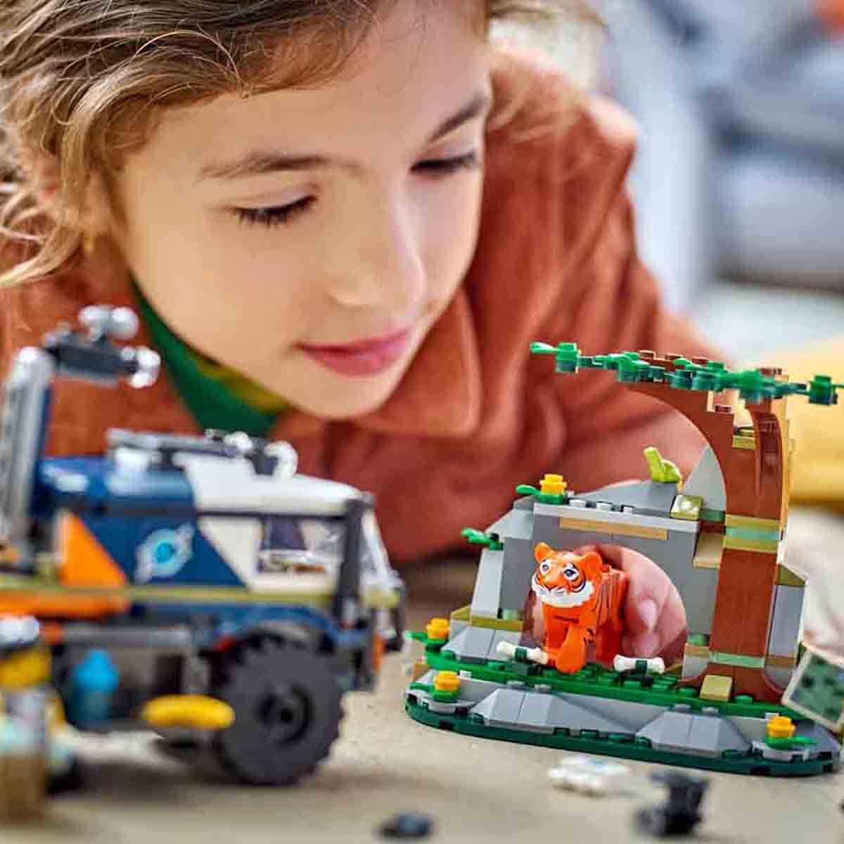 LEGO CITY ORMAN KASIFININ ARAZI KAMYONU 60426 Diğer LSC60426