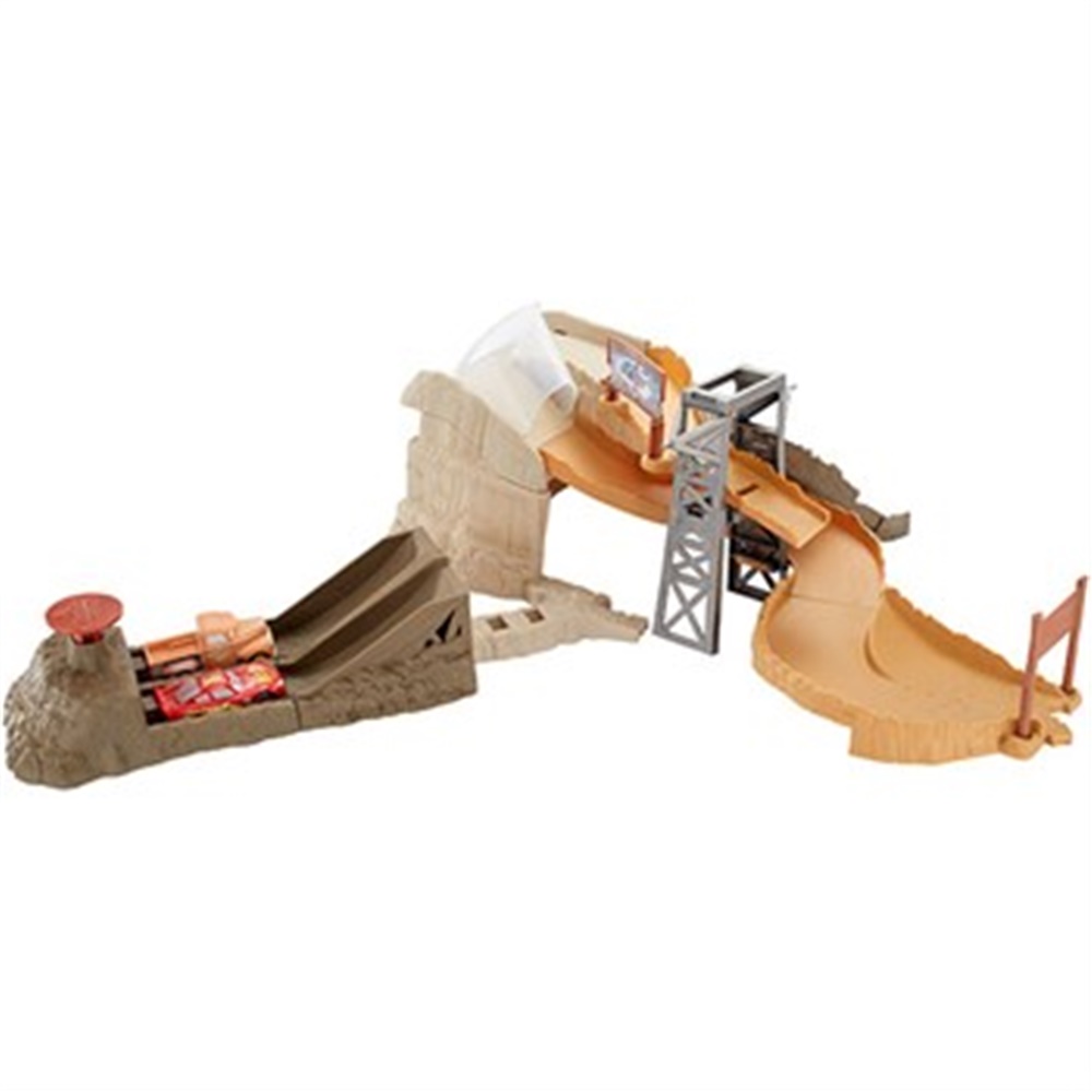 Cars 3 Gece Yarısı Yarışları Oyun Seti FCV94