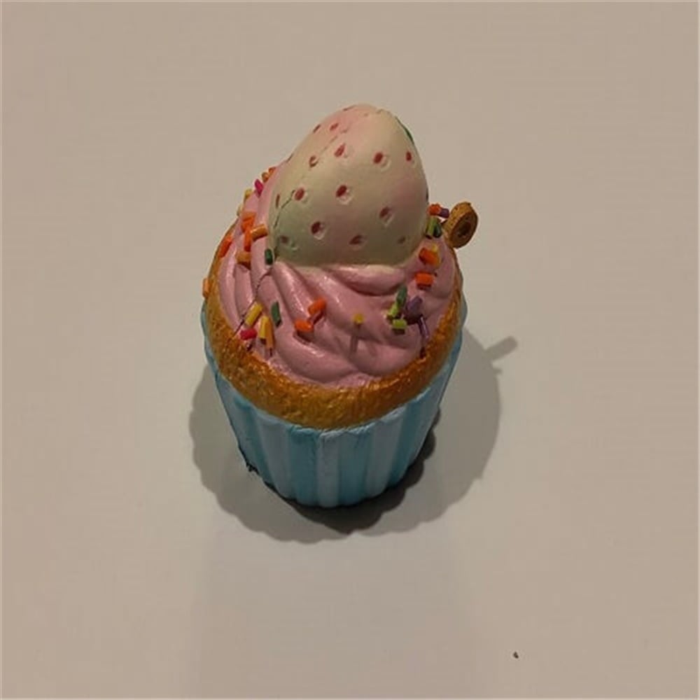 CreamiiCandy Squishy Pastry Petiti Anahtarlık