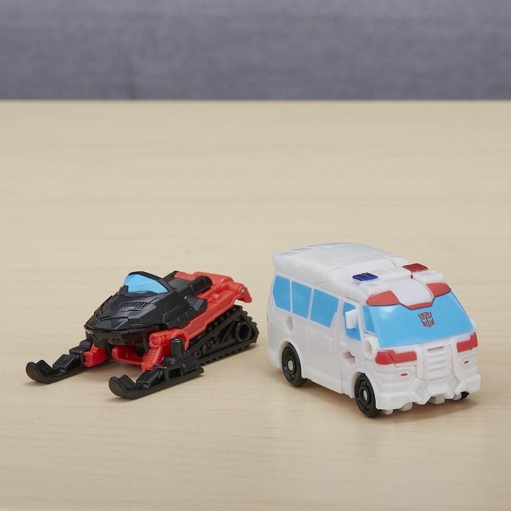 TRANSFORMERS CYBERVERSE SPARK ARMOR BATTLE FIGUR SPARK ARMOR E4219-E4299 Diğer E4299