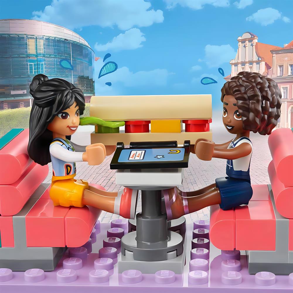 LEGO FRIENDS HEARTLAKE SEHIR MERKEZI RESTORANI 41728 Diğer LGF41728