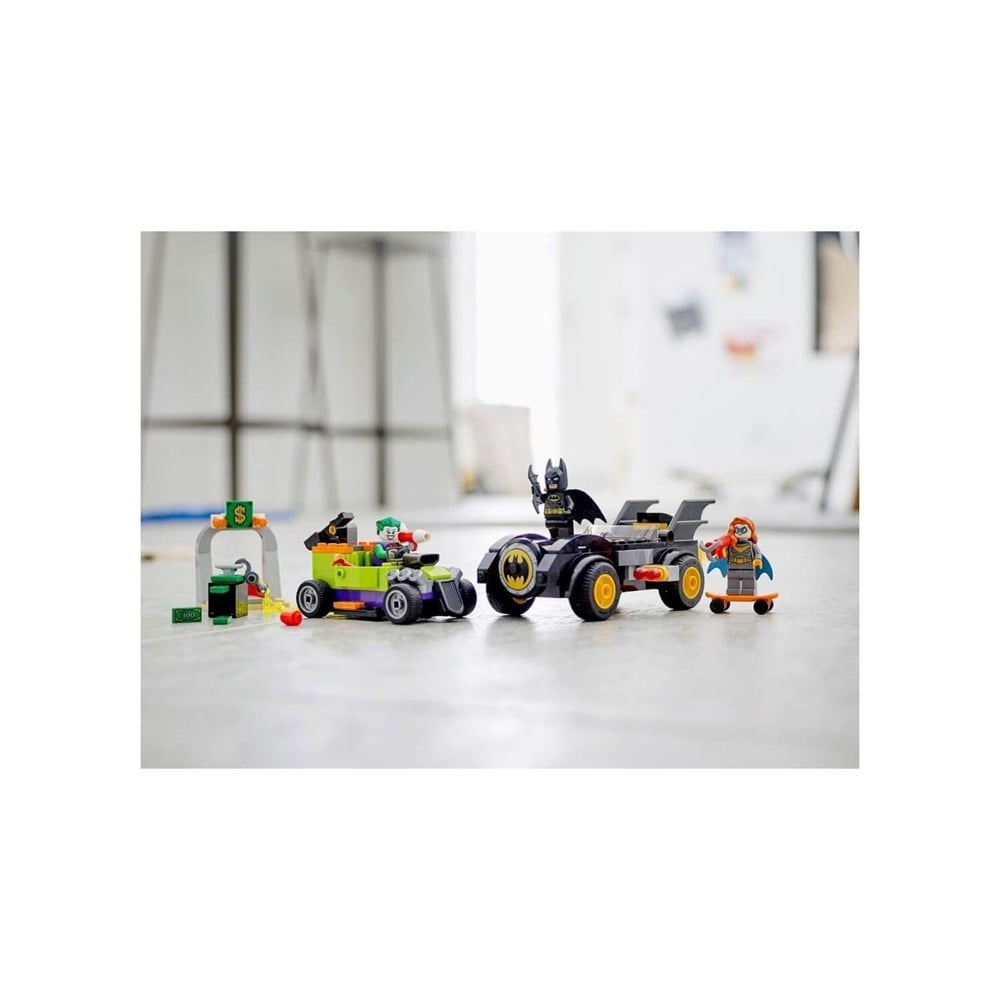 LEGO DC BATMAN JOKERE KARSI BATMOBIL TAKIBI 76180 Diğer LSS76180