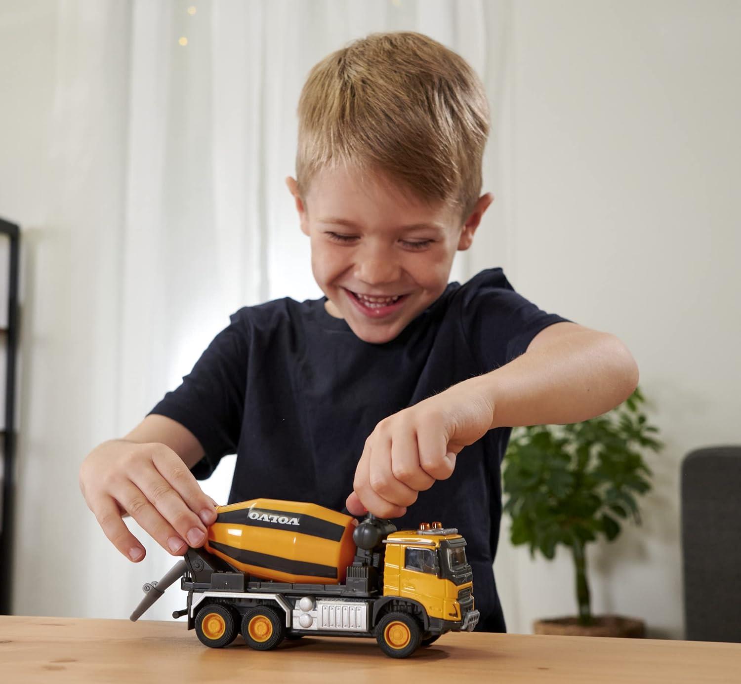 DICKIE MAJORETTE VOLVO BETON MIKSER 213723002 Diğer SMB 213723002