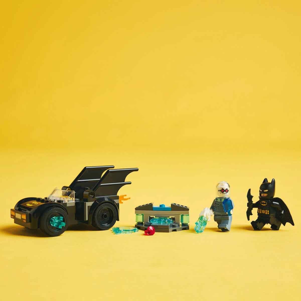 LEGO DC BATMAN VE BATMOBILE MR FREEZE KARSI 76301 Diğer LSS76301