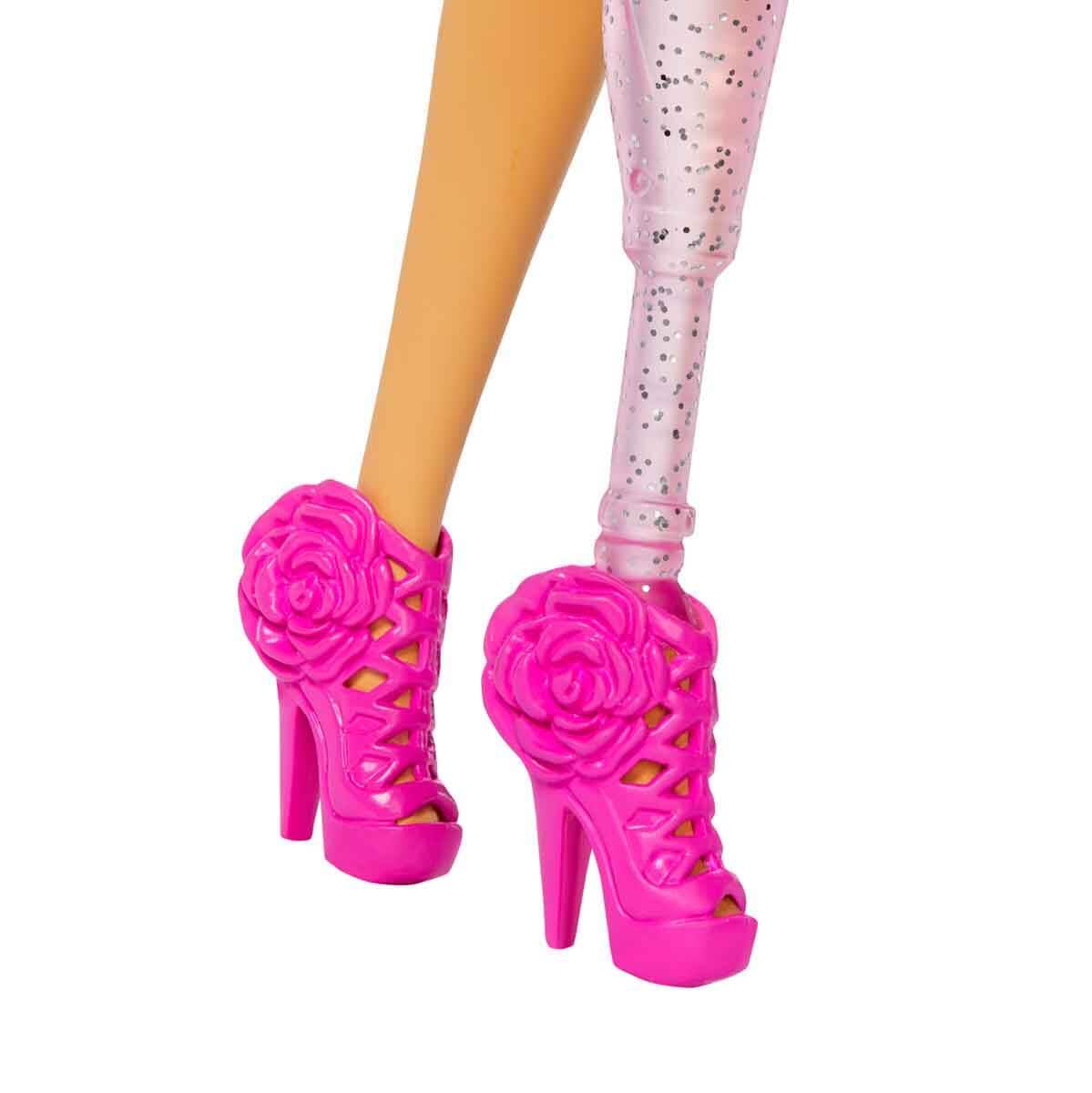 BARBIE DELUXE STYLE ISILTILI PROTEZ BACAKLI BEBEK HYV24-HYV26 Diğer HYV26