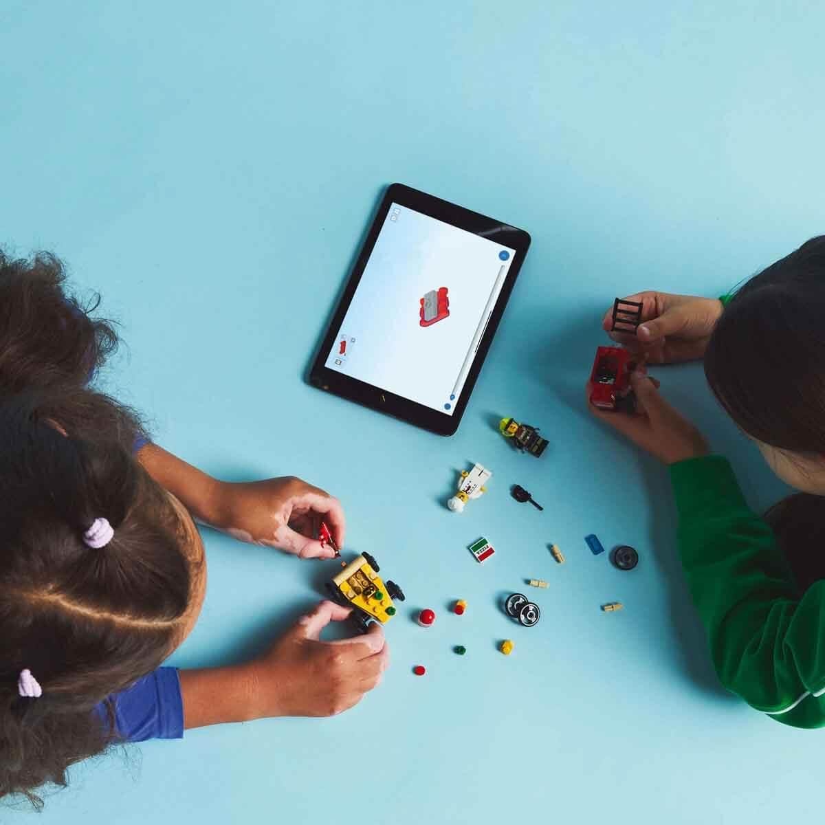 LEGO City Pizza Arabası İtfaiye Kamyonuna Karşı Yarış Arabası Paketi 60458 Lego LSC60458