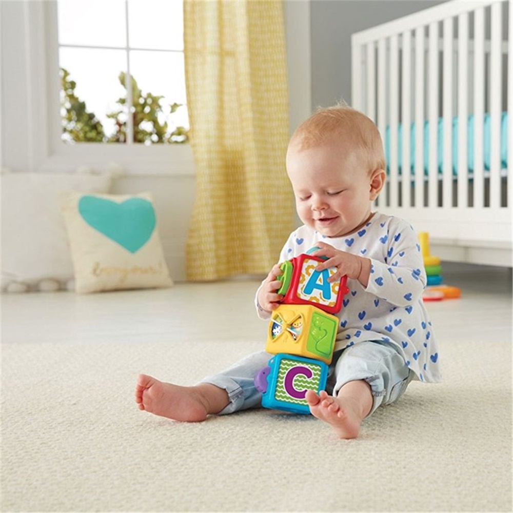 Fisher Price Eğlenceli Küpler DHW15