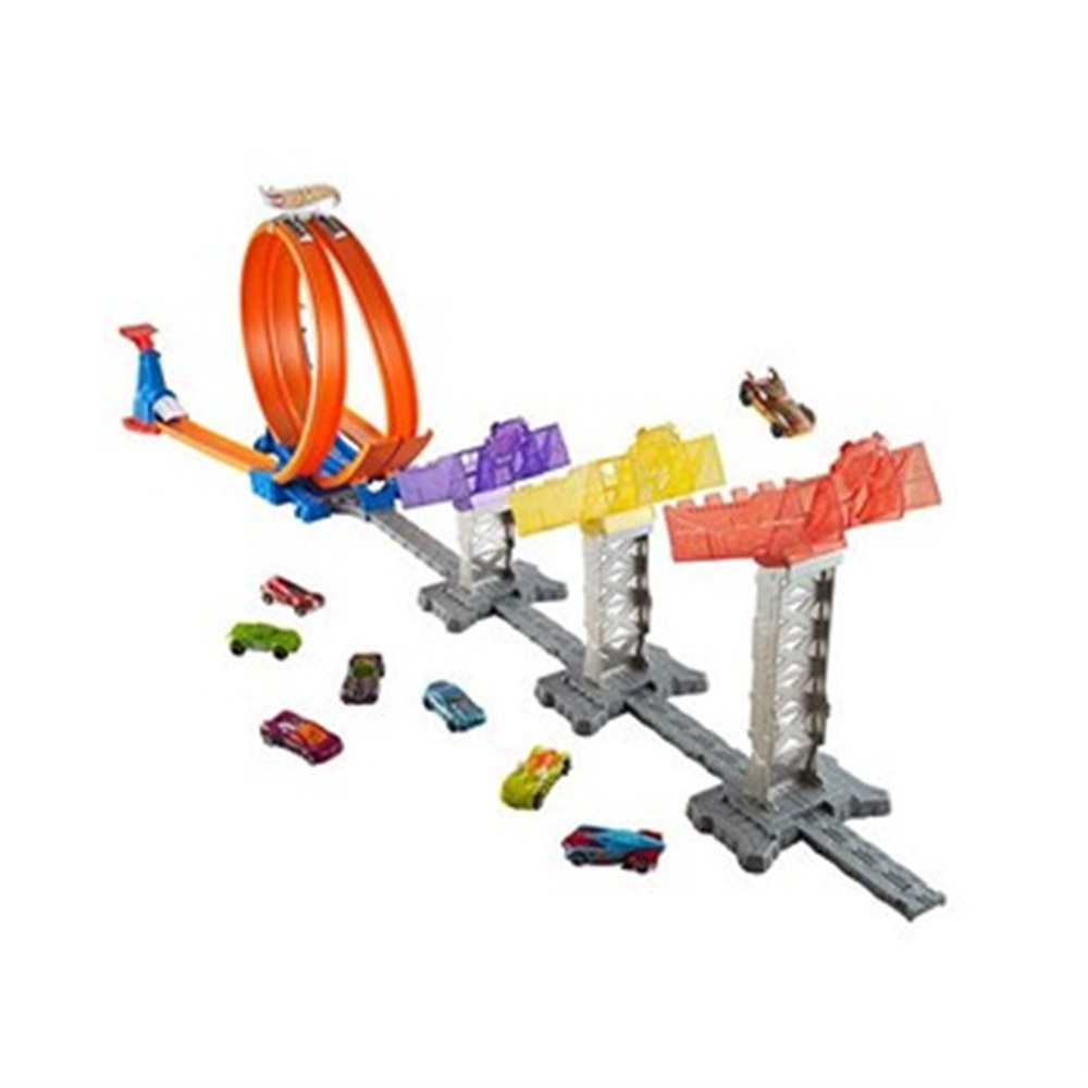 Hot Wheels 3 Kademeli Atlayış Seti DJC05