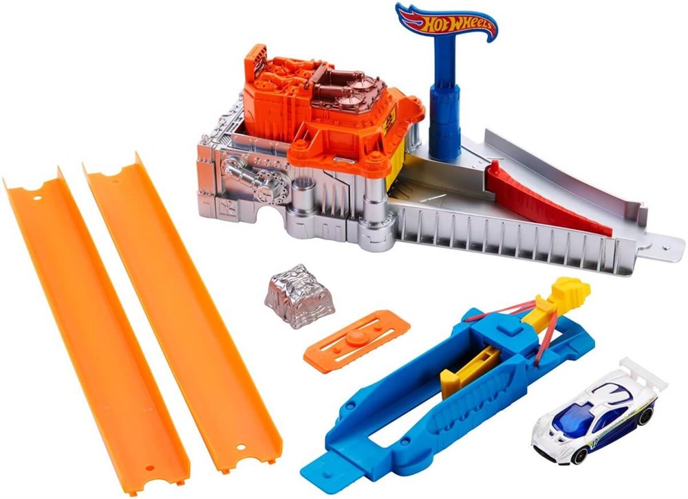 Hot Wheels Yüksek Skor Atlayışı Yarış Seti Hızlı Geçiş Parkuru BGJ24-CFC30 Hot Wheels CFC30
