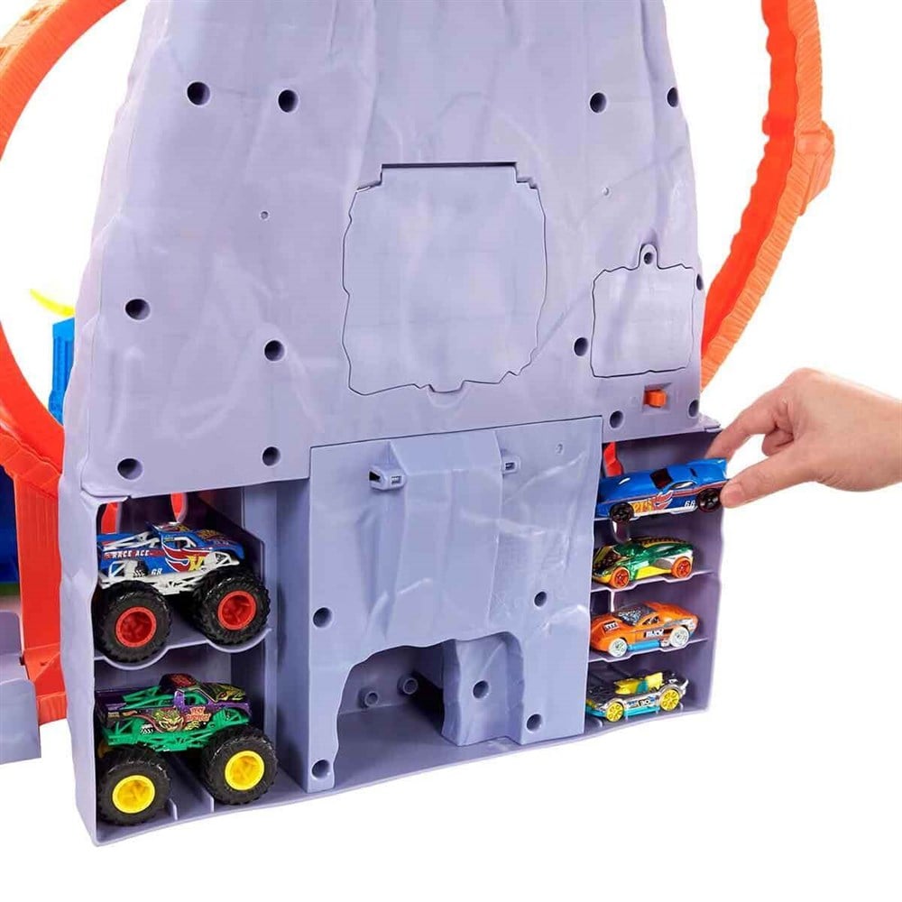 HOT WHEELS MONSTER TRUCKS VOLKANIK ALANDA MACERA OYUN SETI GYL14 Hot Wheels GYL14