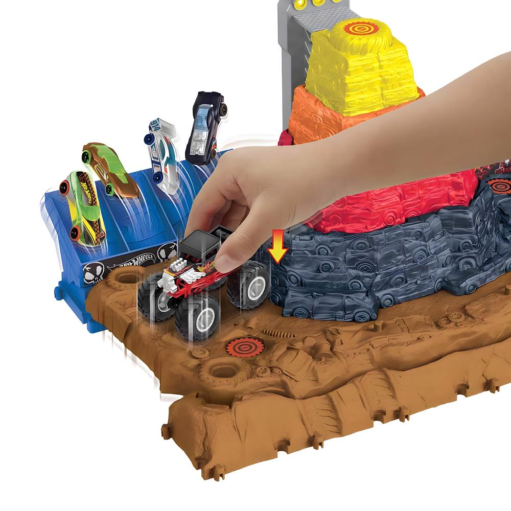 Hot Wheels Monster Trucks Muhteşem Çarpışma Arenası HNB96 Hot Wheels HNB96