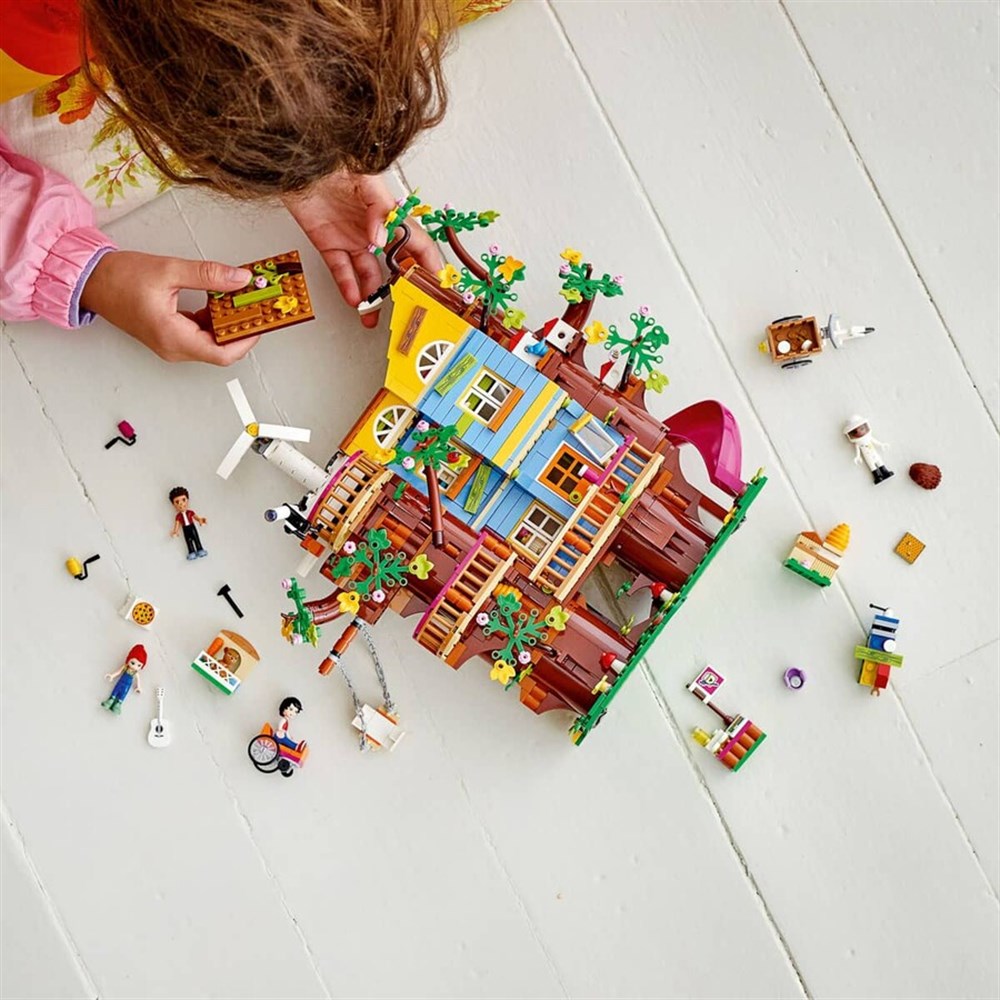 LEGO Friends Arkadaşlık Ağaç Evi 41703 Lego LGF41703