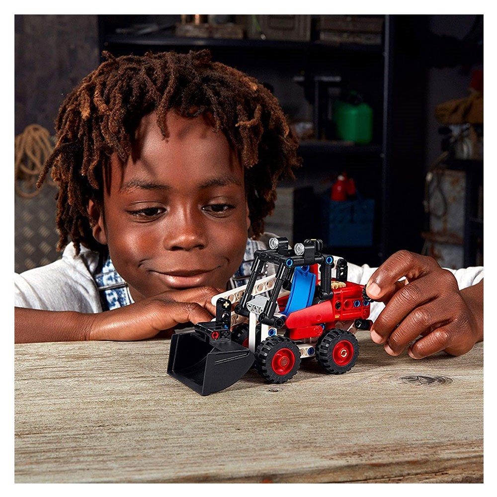 Lego Technic Nokta Dönüşlü Yükleyici 42116 Lego LMT42116