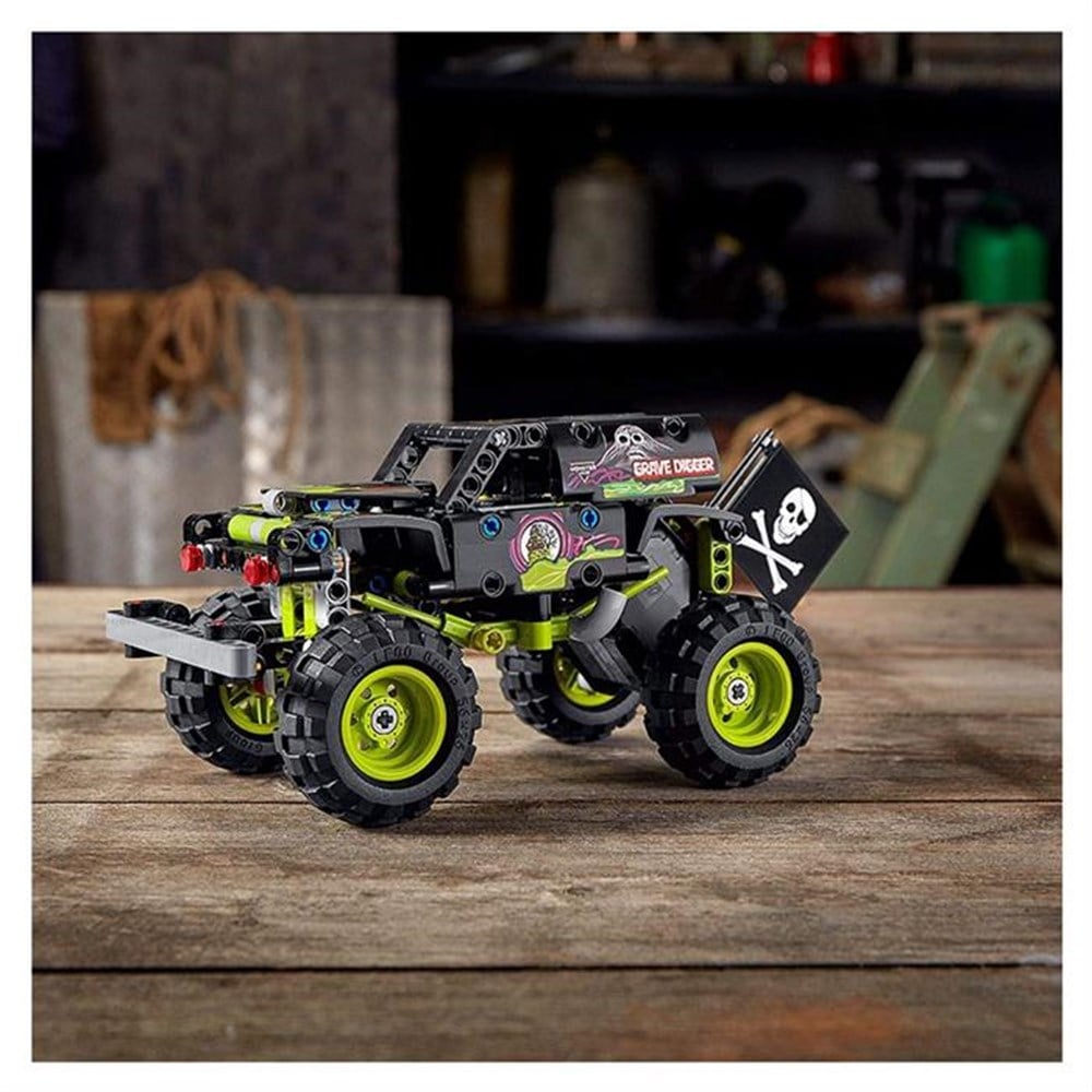 Lego Technic Monster Jam Grave Dıgger 42118 Lego LMT42118