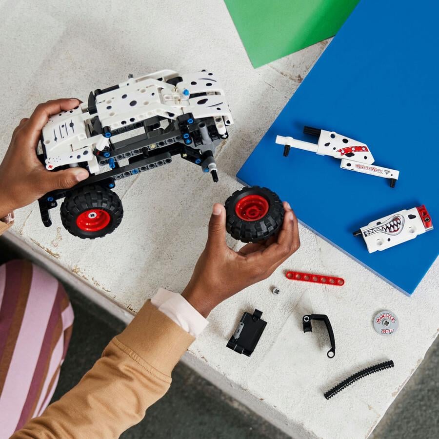 Lego Technic Monster Jam Monster Mutt Dalmaçyalı 42150 Lego LMT42150