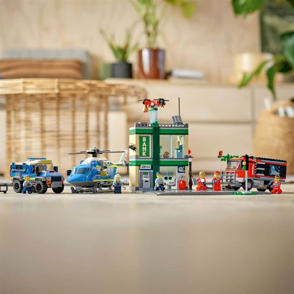 Lego City Bankada Polis Takibi 60317 Lego LSC60317