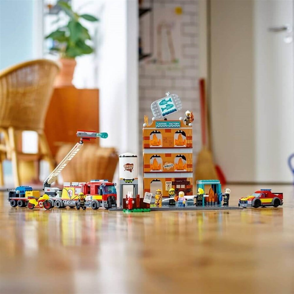 Lego City İtfaiye 60321 Lego LSC60321