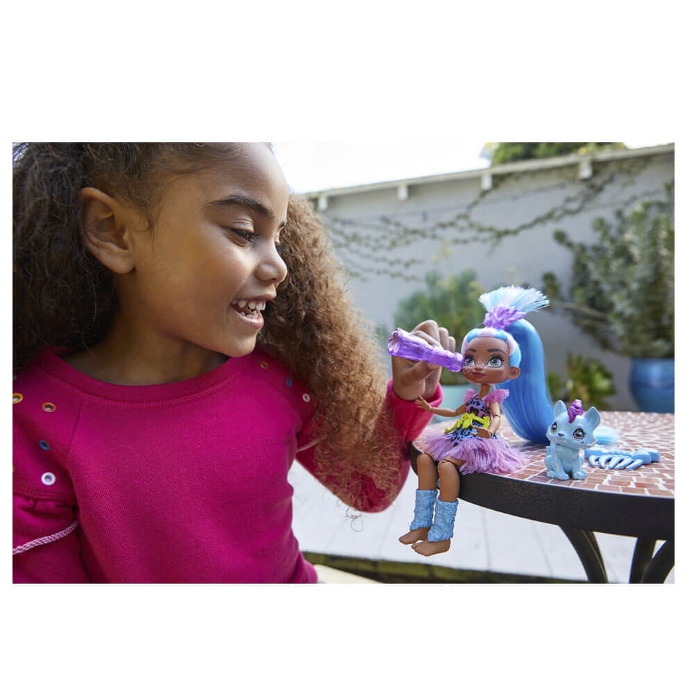 Cave Club Bebekleri Mavi Saçlı Tella Gnl82-Gnl86 Mattel GNL86