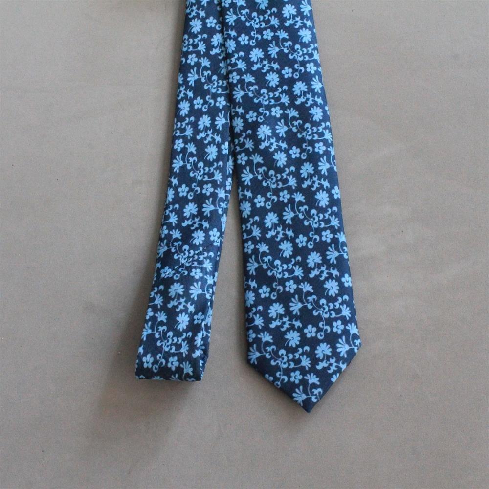 KravatCMC2358Çiçek Desenli Kravat