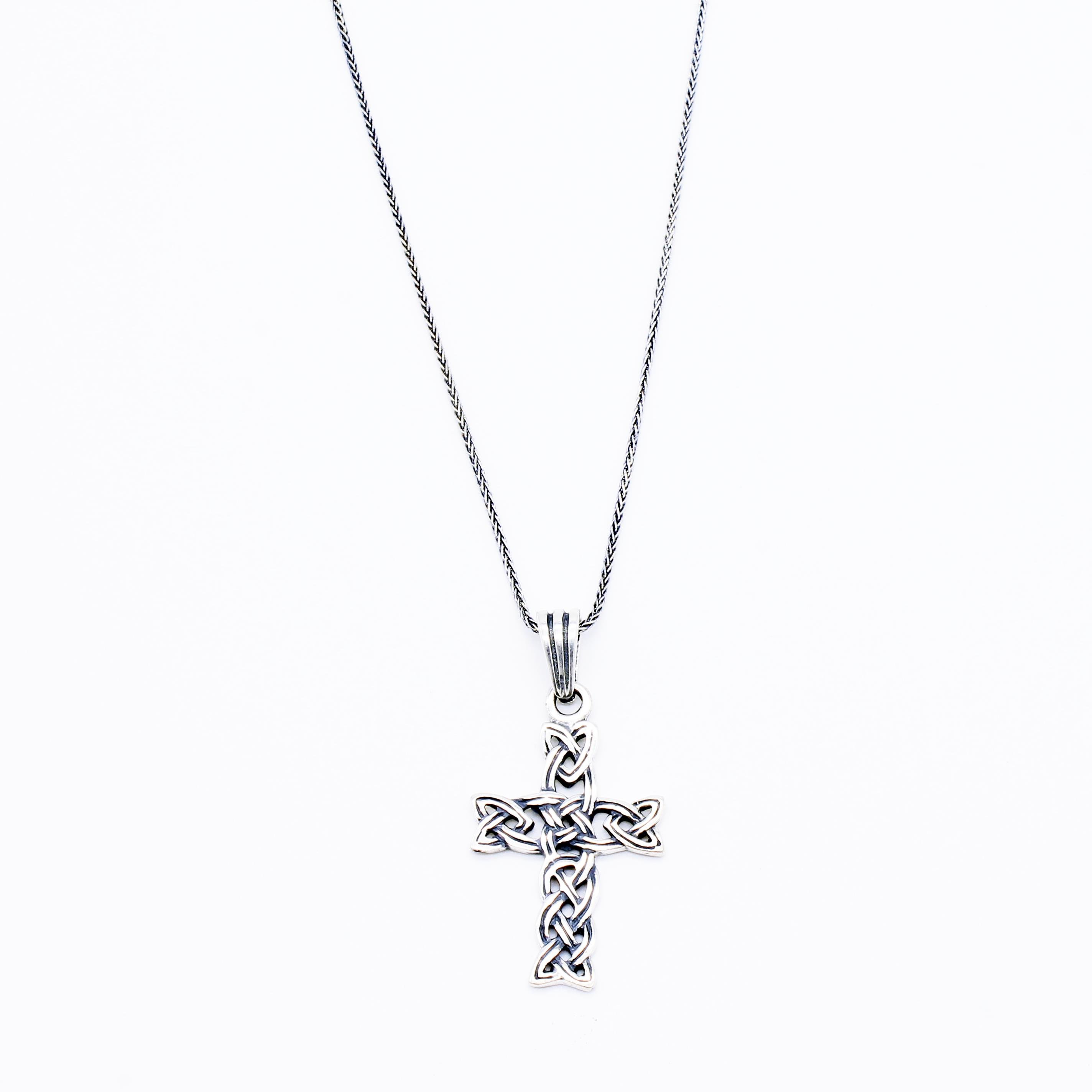 KolyeCMC2587Kelt Düğümü Haç Gümüş Kolye