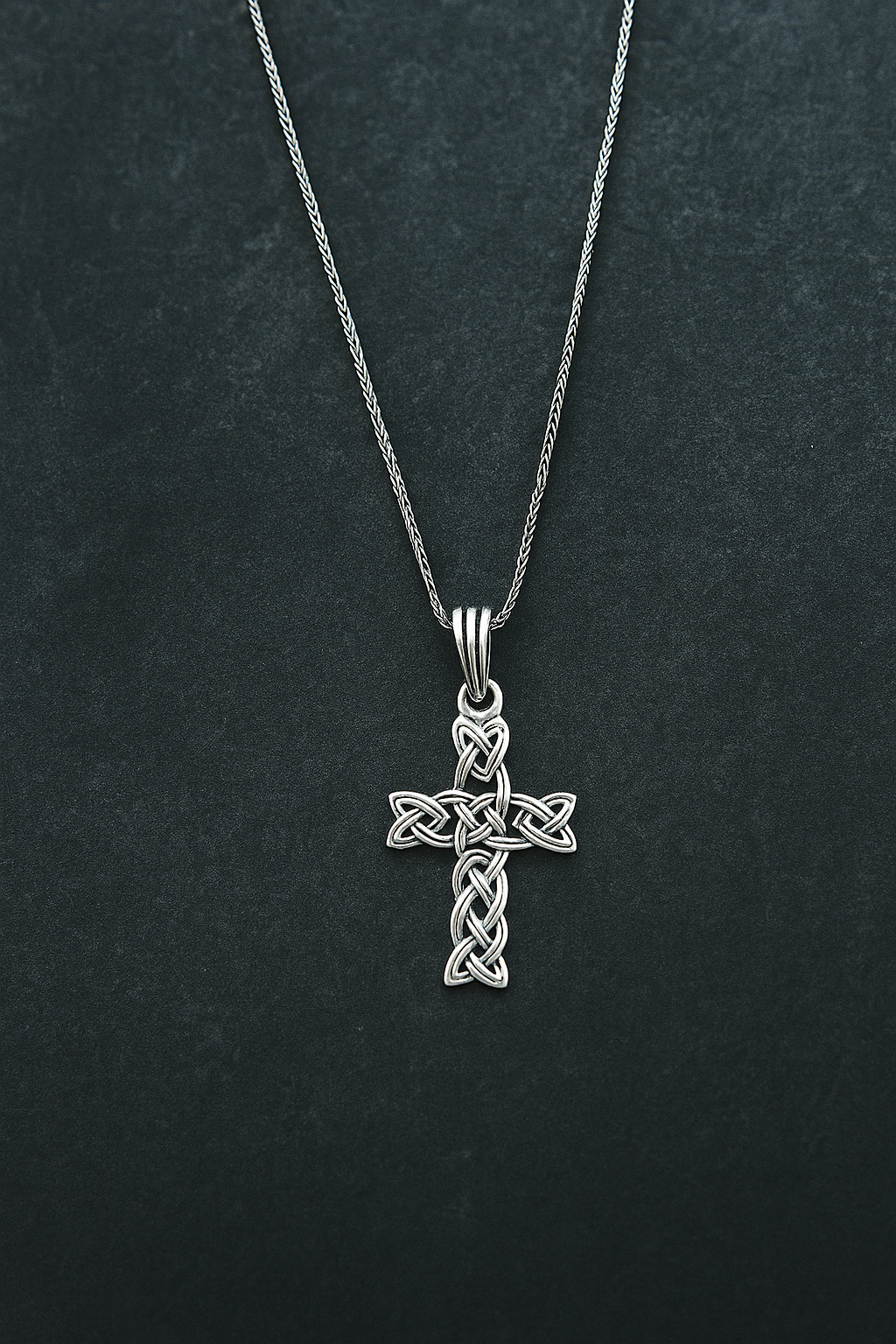 KolyeCMC2587Kelt Düğümü Haç Gümüş Kolye