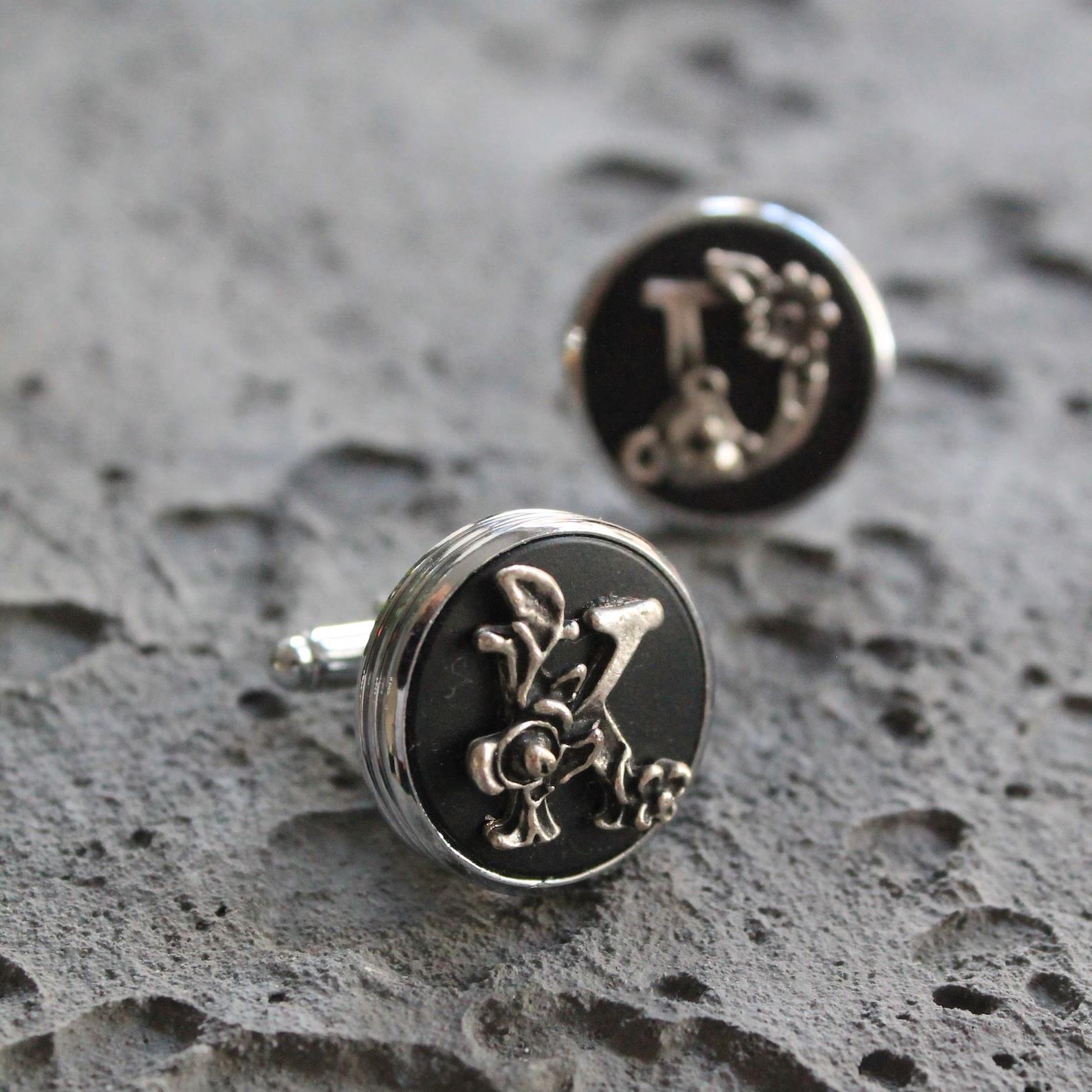 Klasik Kol DüğmesiCMC9468Kişiye Özel Harfli Klasik Kol Düğmesi